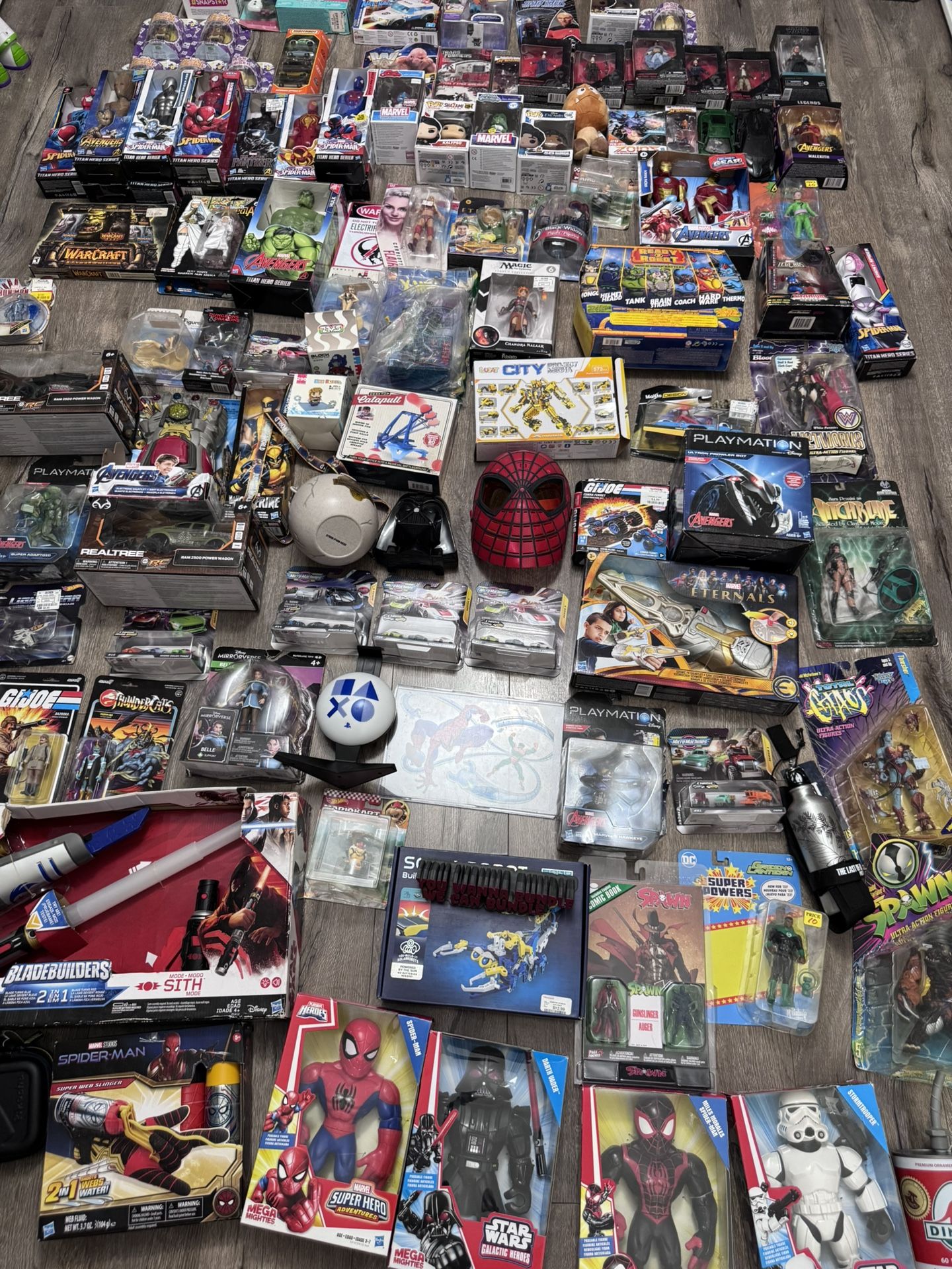 5$ Toys