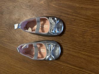 baby shoe/please text for price!!!
