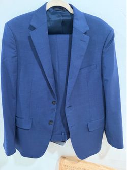 Calvin Klein Men's Blue Slim Suit 40S 32 x 30 L