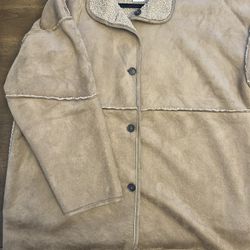 Womens XL Reversible banana republic Sherpa jacket