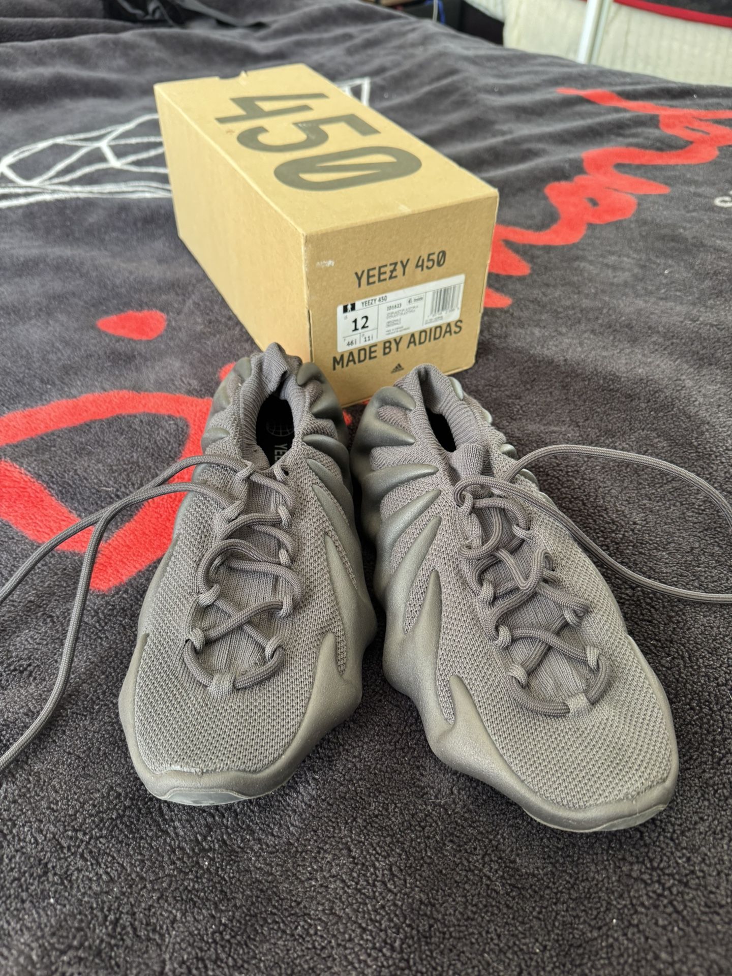 Yeezy 450 Size 12