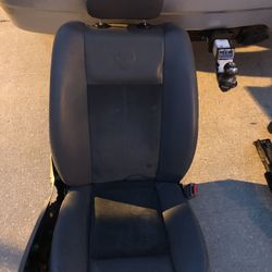Dodge Durango Front Passenger Seat
