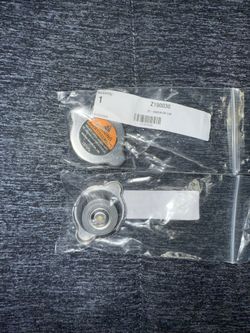 OEM INFINITI/NISSAN VR30 Radiator/Intercooler Caps