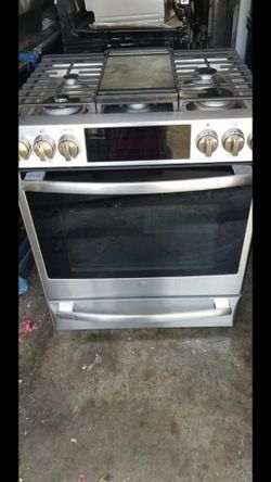 New gas stove