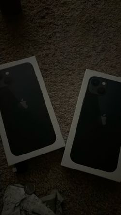 iPhone  13 128Gb midnight