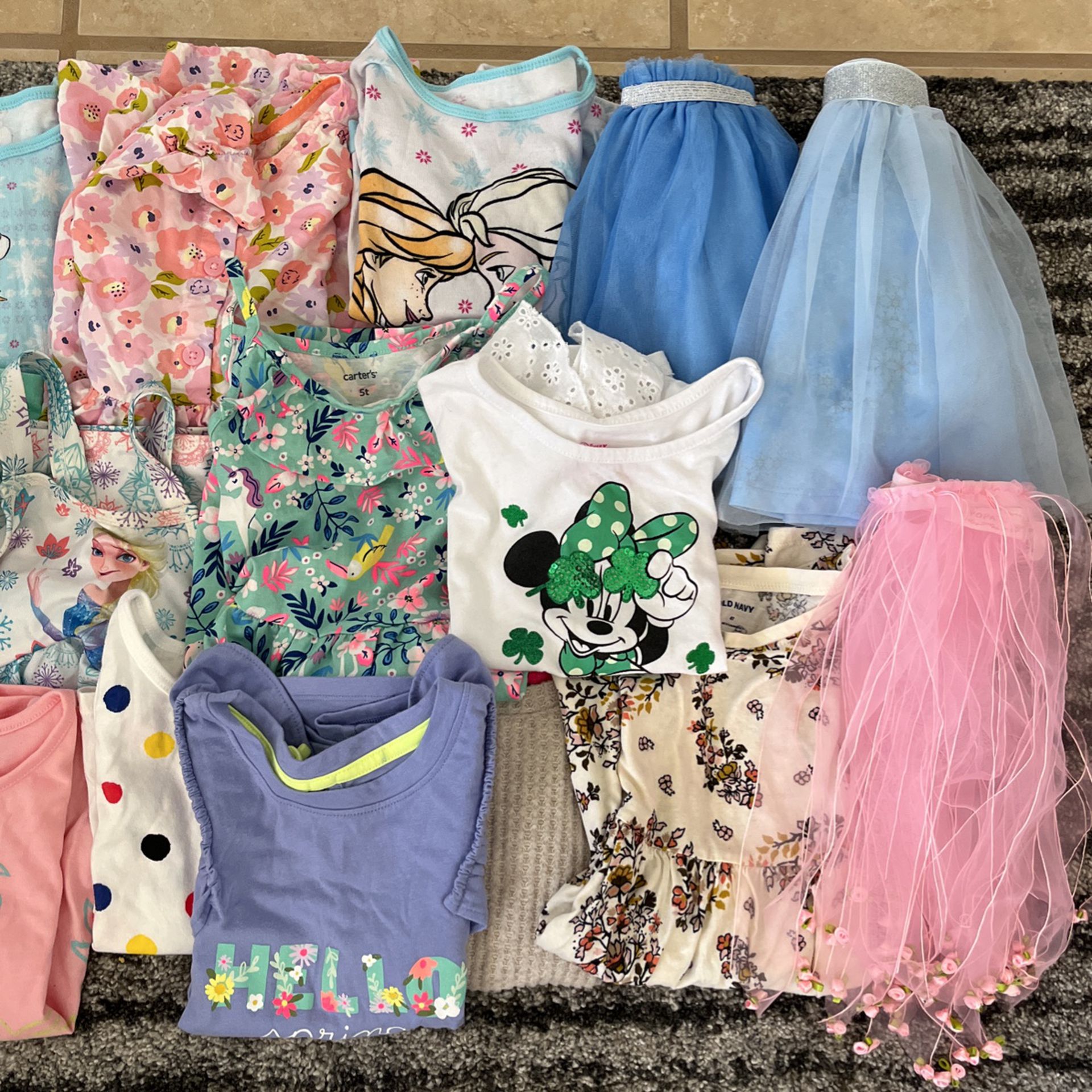 Girls clothes for Sale in Murrieta, CA - OfferUp