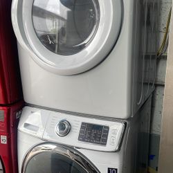 washer samsung  dryer gas new 