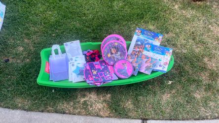 Encanto party packet