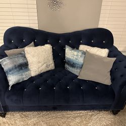 2 Pcs Blue Sofa Set W/ Rug