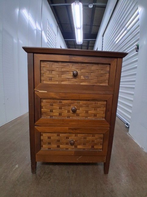 3 Drawer End Table