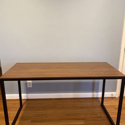 Modern Kitchen Table (55’ x 24’)  set w/chairs