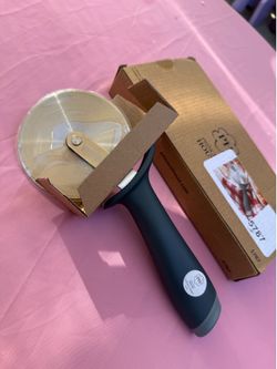 Princess House Pizza Cutter