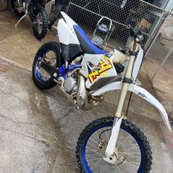 2019 Yz250x 