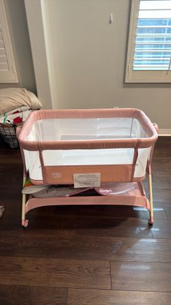 Used Rolling Basinet