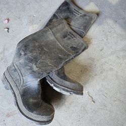 Size 6 Rubber Boots 