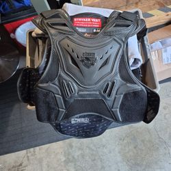Striker Vest S-M