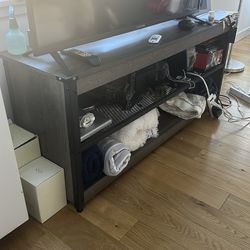 Tv stand with buil in LED lights (multi color)