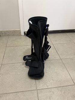 Medical boot
