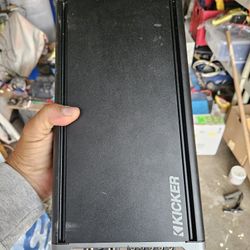 CXA 660.5 Kicker Amp 