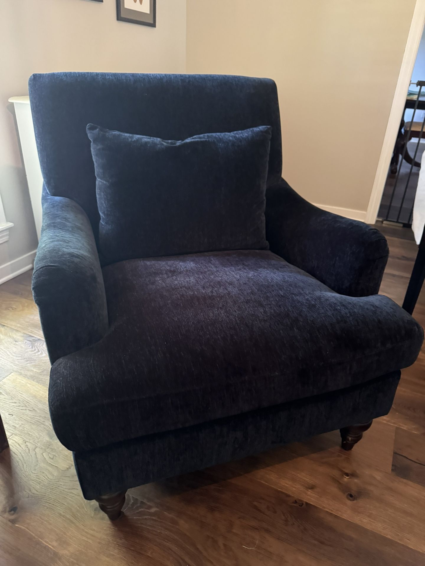 Navy, Velvet-like Material, Arm Chairs (2)