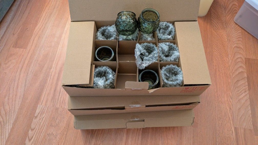 Green Glass Votives For Wedding