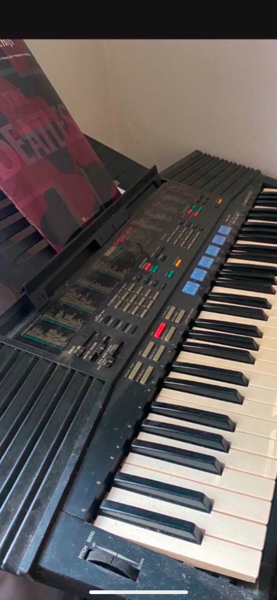 YAMAHA PIANO KEYBOARD