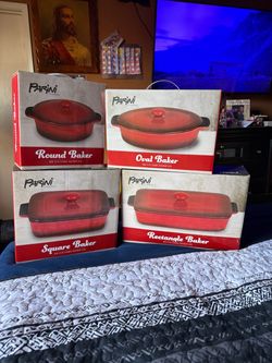 Patino, 4 Piece Bakeware Set, Non-Stick Ceramic Dishes With Lids , New in Boxes