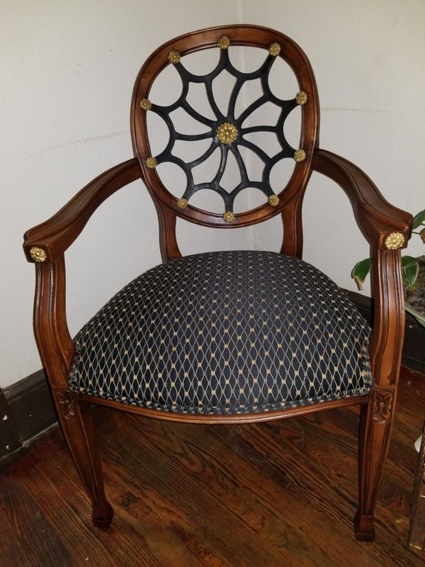 Early 20th Century Hepplewhite Style Spider Back Chair For In Early 20th Century Hepplewhite Style Spider Back Chair For In Spartanburg Sc Offerup