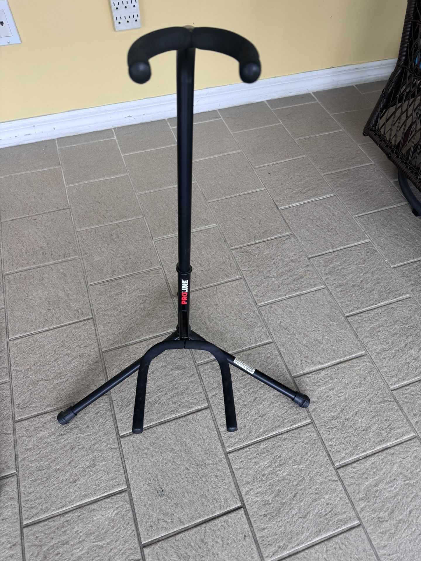Proline Guitar Stand