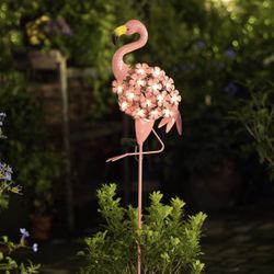 Brand New Flamingo Pathway Outdoor Stake Metal Lights,Waterproof Warm White LED for Lawn,Patio or Courtyard