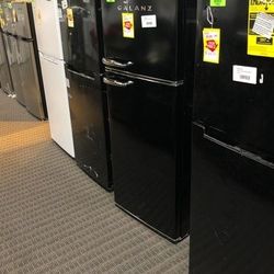 Thomson, Magic Chef and Galanz Top Freezer Refrigerators 1JTL2