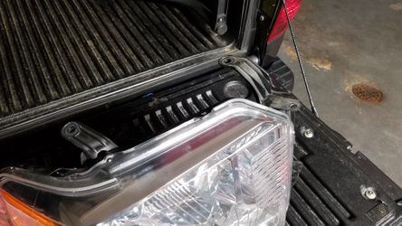 2014 Tundra Headlights