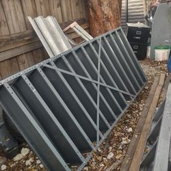 Estante de hierro Con Sus Boxses Tool