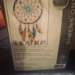 Dimensions 70-65158 Dream Catcher Counted Cross Stitch Kit, 7" x 5"