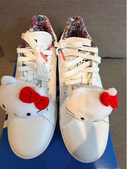 Hello Kitty Adidas
