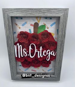 Teacher’s Shadow Box Apple/Pencil