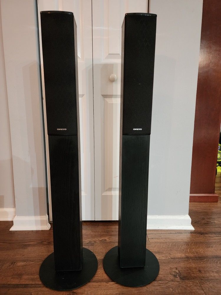 Onkyo Floor Standing Speakers