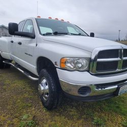 2005 Dodge Ram SLT Quad Cab 3500