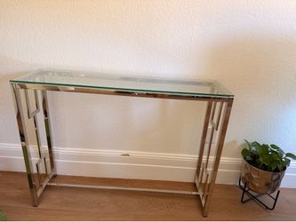 Modern Tempered Glass Console Table – Stainless Steel – Excellent Condition