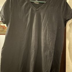 Maternity Shirt Size 2xl