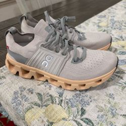 On Cloudswift Running Sneakers