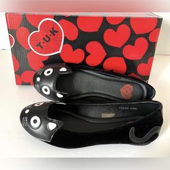 Brand New  T.U.K Flats