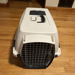 Dog/Cat kennel