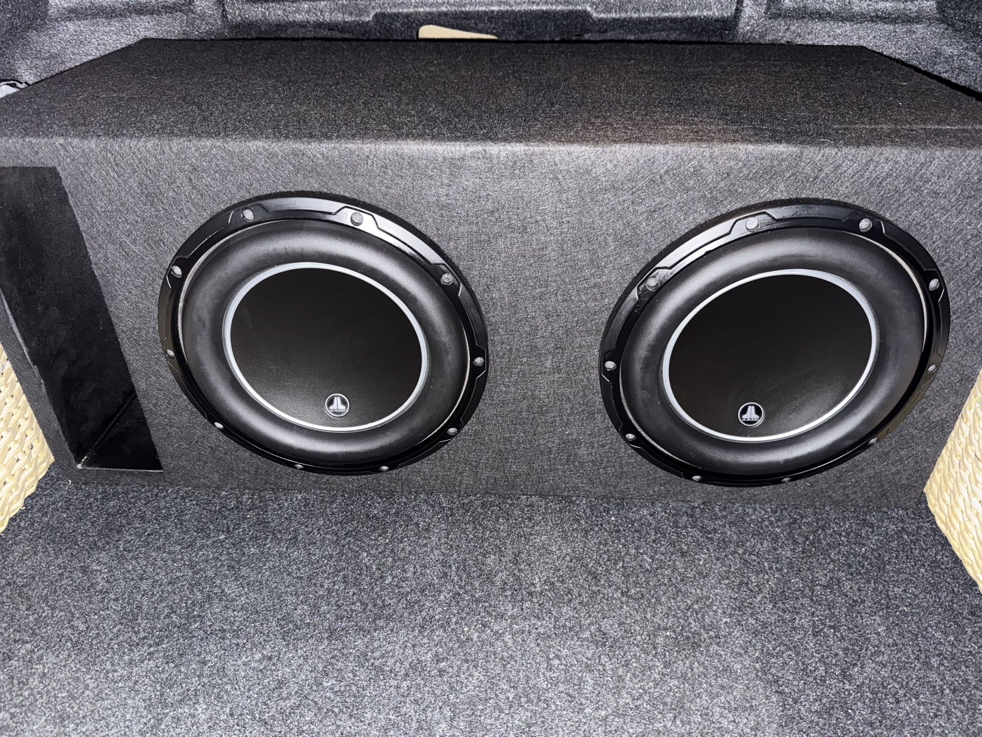 JL Audio 10W6V3