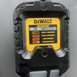 DeWalt 12V/20V Lithium Ion Battery Charger
