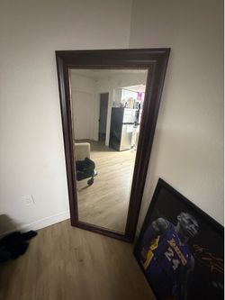 Devonshire Full Length Floor Leaning Mirror (27x68)