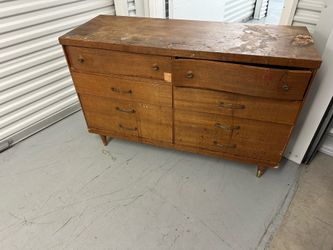 MIDCENTURY MODERN DRESSER PROJECT BY BASSETT WITH 6 DRAWERS DOVETAILED 50” ORIGINAL HARDWARE EXCELLENT FOR RESTORATION