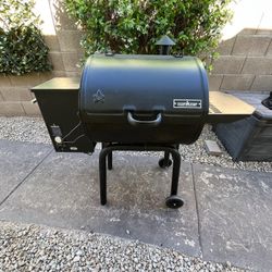 Camp Chef Pellet Smoker 
