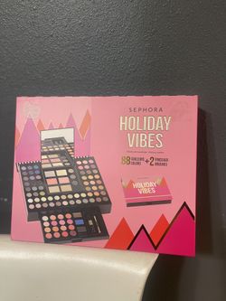 Sephora Holiday Vibes Makeup Pallet