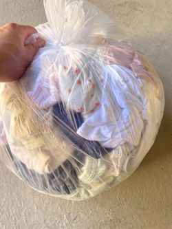 Free 0-3M baby clothes